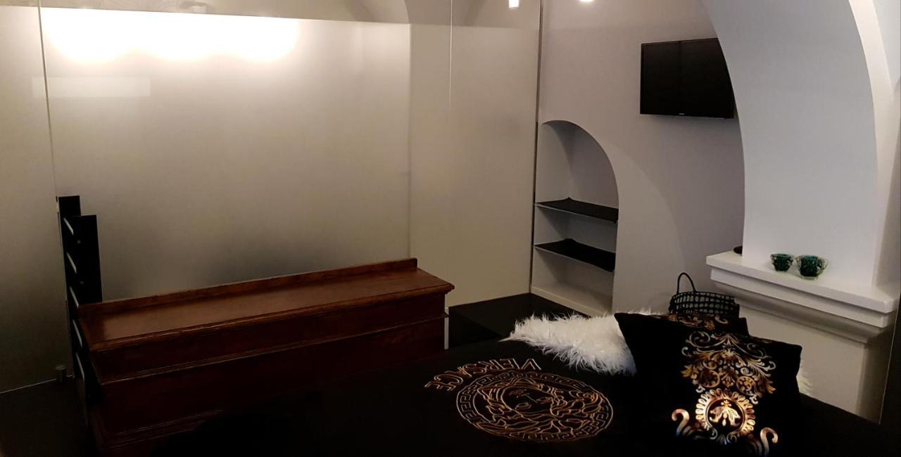 Apartmán Giulia'S Coliseum Řím Exteriér fotografie